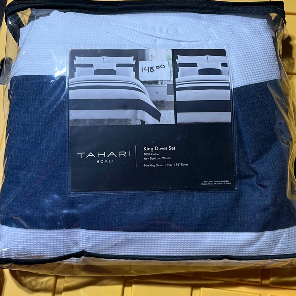 Tahari Home King Duvet Set